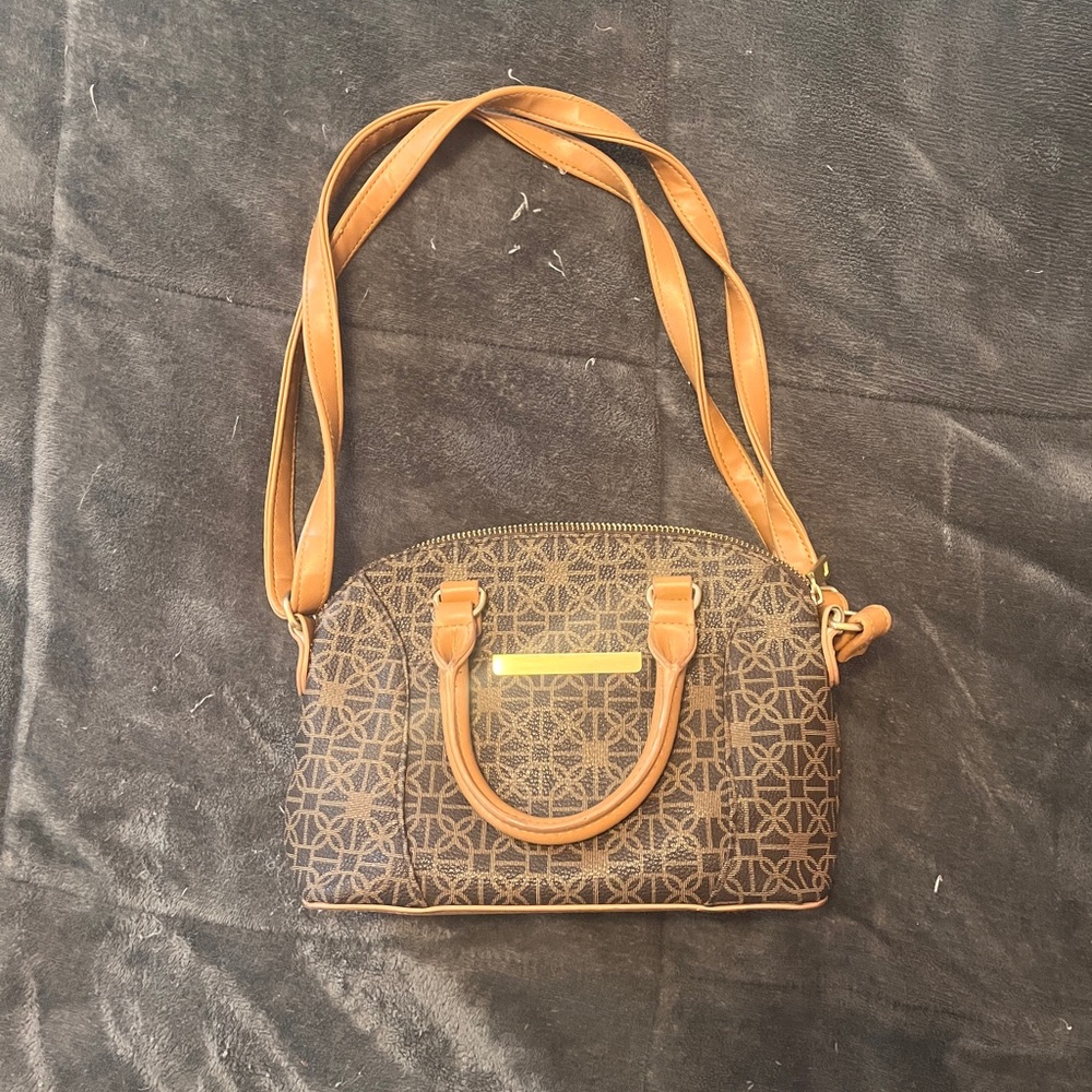 Small purse no brand